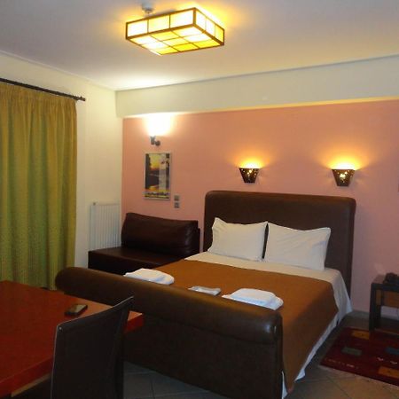 Lirio Guest House Makrakomi Екстер'єр фото