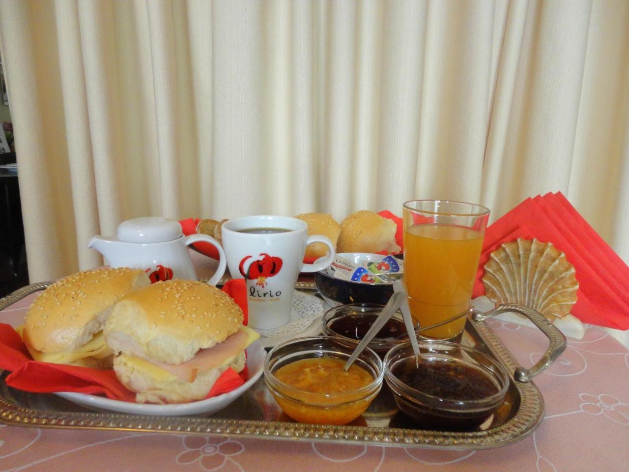 Lirio Guest House Makrakomi Екстер'єр фото